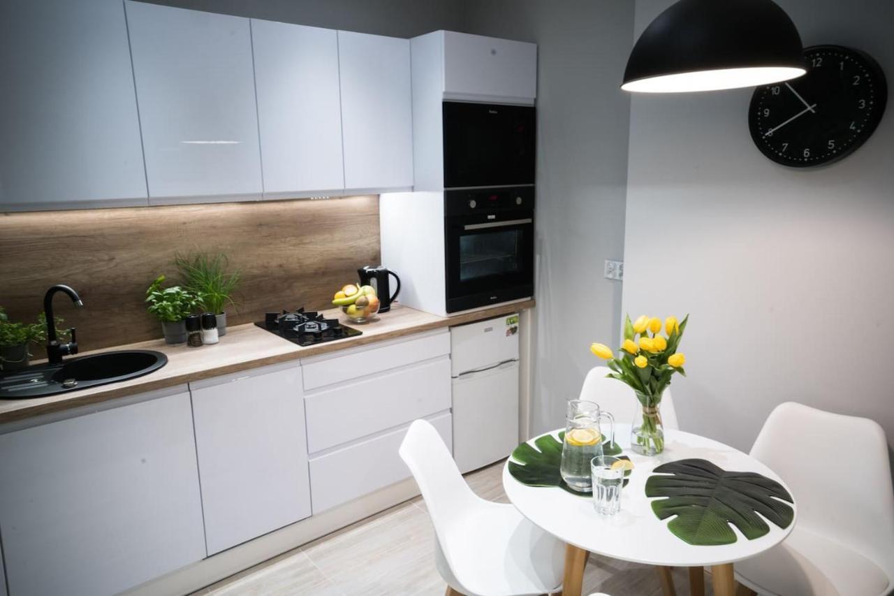 Rynek 20/21 -Cosy New Apartment On The Market Square - 4 Bedrooms - 8 People Wrocław Exteriör bild
