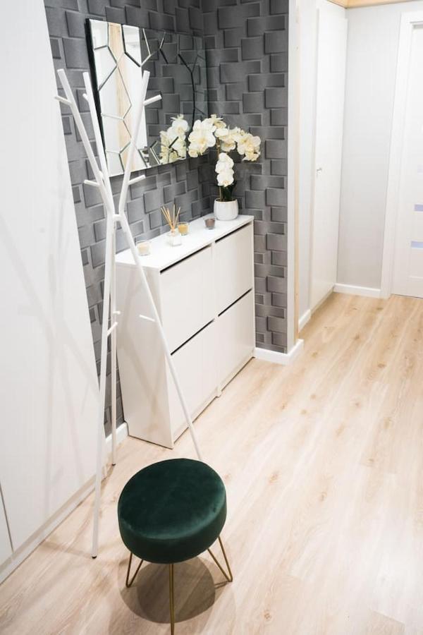 Rynek 20/21 -Cosy New Apartment On The Market Square - 4 Bedrooms - 8 People Wrocław Exteriör bild